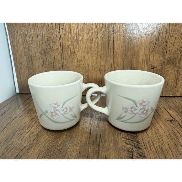 Set of 2 Vintage 1992 Corelle Corning Spring Pond Coffee Mugs Tea Cups - Picture 1 of 4